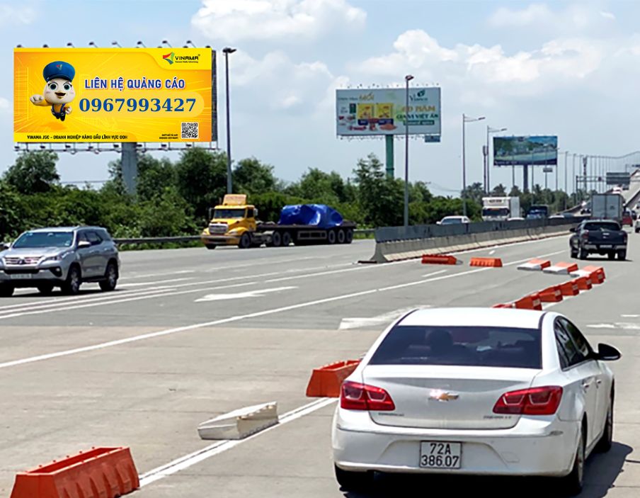 Billboard Vinama_ Đường Cao Tốc Long Thành – Trạm Thu Phí Long Phước - Quận 9 