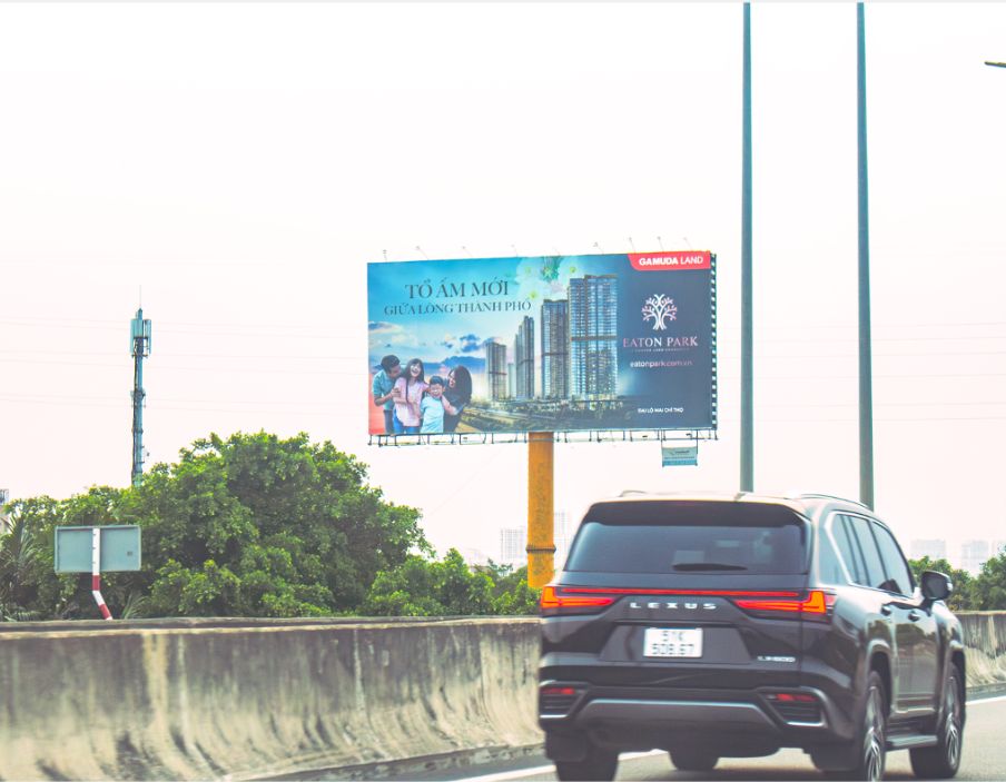 Billboard Vinama_ Đường Dẫn Cao Tốc 01, P. Phú Hữu – Quận 9