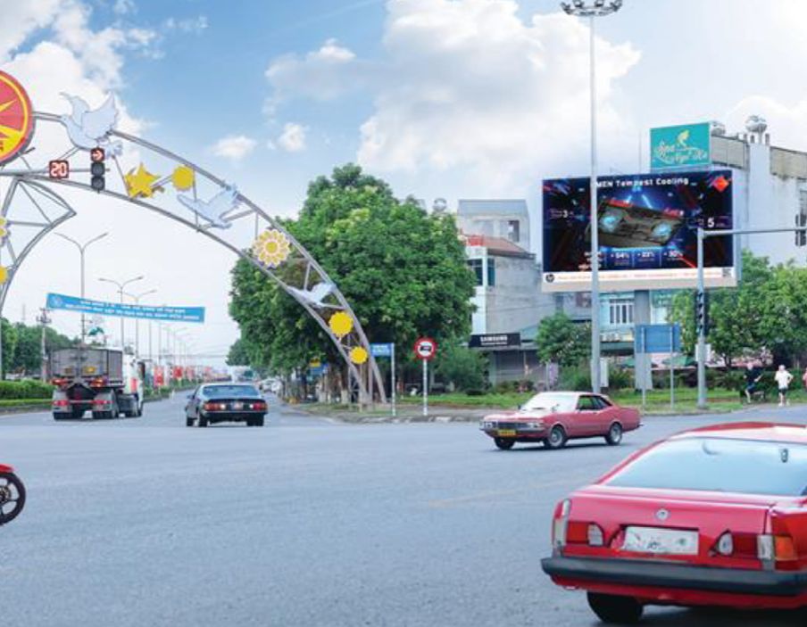 Màn Hình Led 2D_ Ngã Tư Đường Trường Chinh – Kontum, Tp. Bắc Kạn 