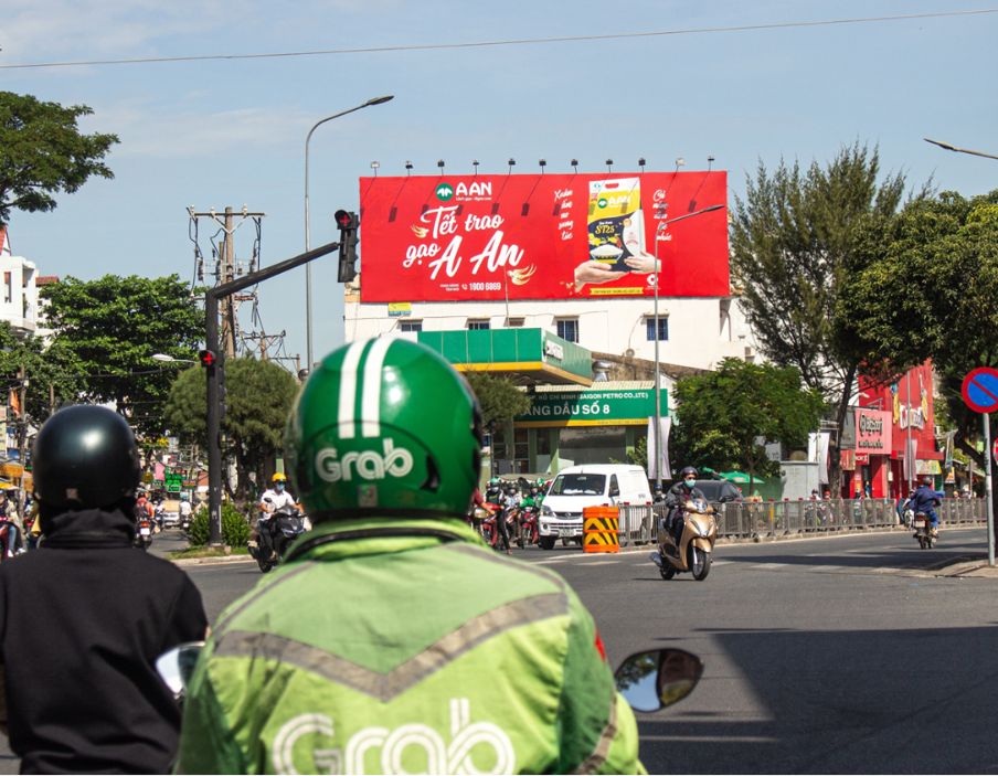 Pano Ốp Tường Nguyễn Oanh - Nguyễn Văn Lượng - Lê Hoàng Phái - Gò Vấp