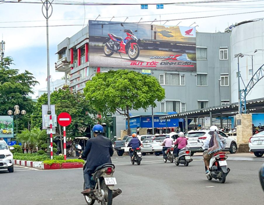 Pano Vinama_Co.Op Mart Tp. Pleiku - Gia Lai